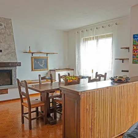 Apartment Paradiso